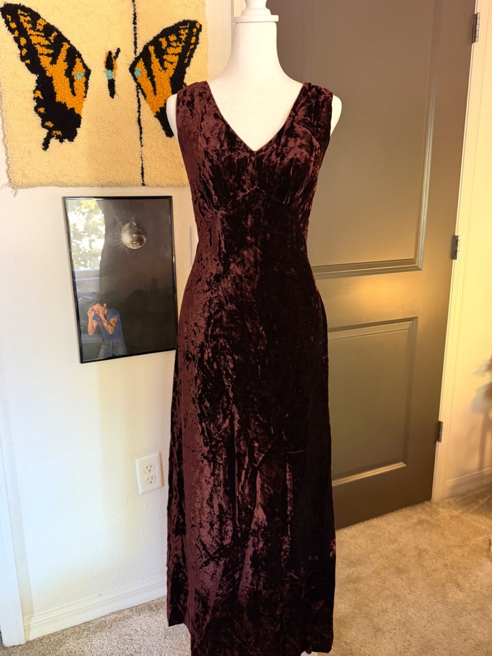 Velvet Maxi Dress in burgundy